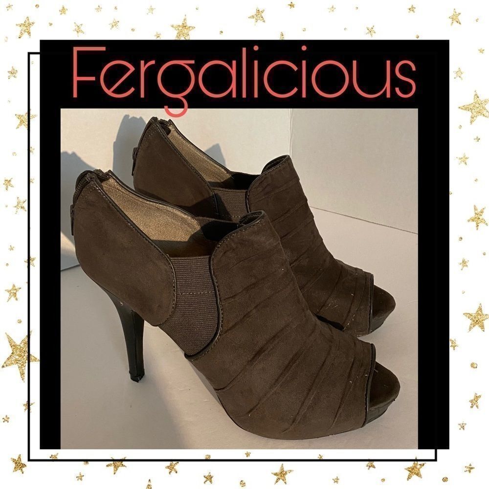Fergalicious Evolve Gray Platform Ankle Booties 9 - image 1